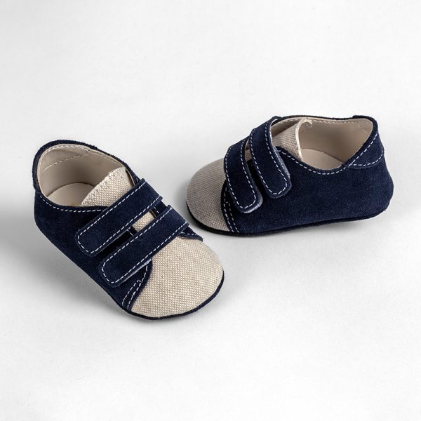 Βαπτιστικά Παπούτσια Αγκαλιάς Τύπου Sneaker A512